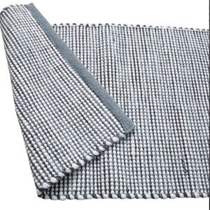 Pottery Barn. Moda at home enterprise. Toledo. Grey. Bath Mat. Sz. 20" x 32"